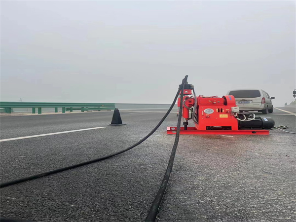 阳新马路路基路面开裂下沉注浆加固灌浆